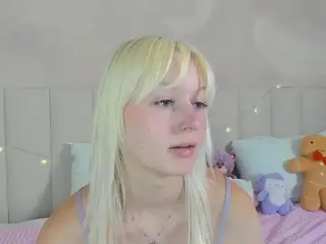 AdeleSilvy  live sex cam