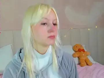 AdeleSilvy  live sex cam