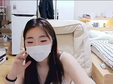 Berry_Chuu  live sex cam