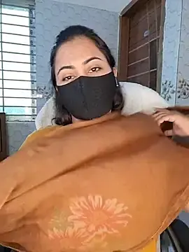 Bristy-  live sex cam