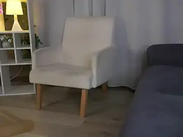 NovellaTlamka  live sex cam