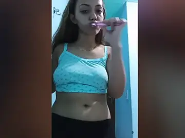 Xoootudinhabrxx  live sex cam
