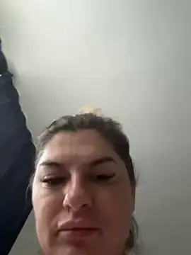 Evaxxxcurvyxxx  live sex cam