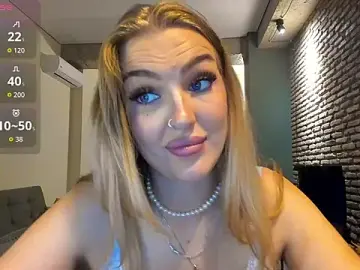 Fifteenpoem  live sex cam