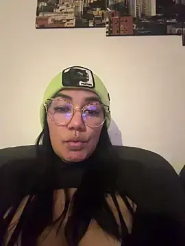 Beckyy13  live sex cam