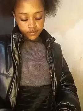 GoodinbedAfricanx  live sex cam