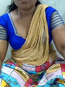 MaaliiiPonuTamil  live sex cam