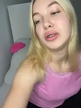 MilaaXOO  live sex cam