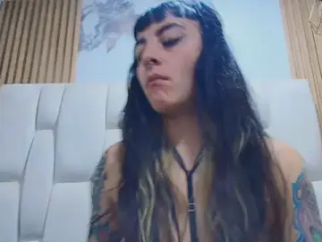 Naughty_Kittenm  live sex cam