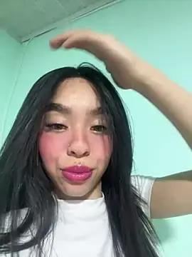 Xiiki  live sex cam