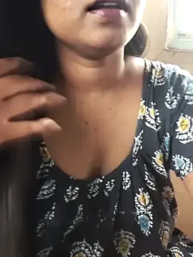 Hotmiki  live sex cam