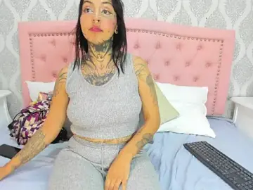 Kate__fox  live sex cam