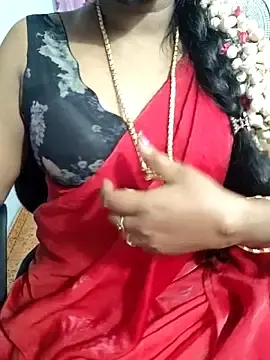 Lolida69thamil  live sex cam