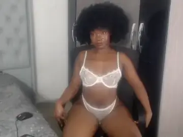 LoveyB1  live sex cam