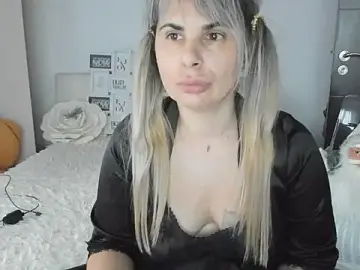 Sweetemy4u  live sex cam