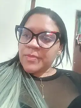 Carlinha97  live sex cam