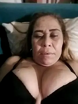 Katyvix  live sex cam