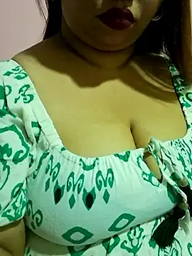 Ravina_patil1  live sex cam
