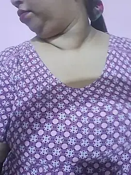 Ravina_patil1  live sex cam