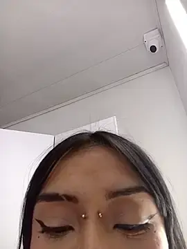 Vanne_Bloom  live sex cam