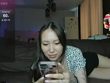 Naokibabygirl  live sex cam