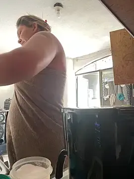Natt_Garchi  live sex cam