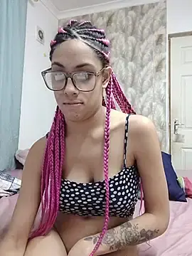 Sexyyeyes244  live sex cam