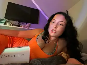 Swedishciara  live sex cam