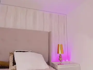 Emmiily_z  live sex cam