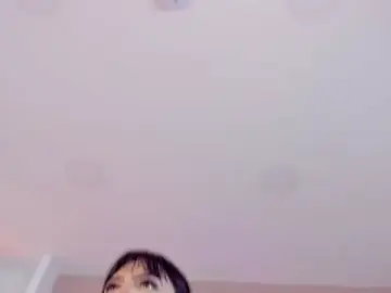 Emmiily_z  live sex cam