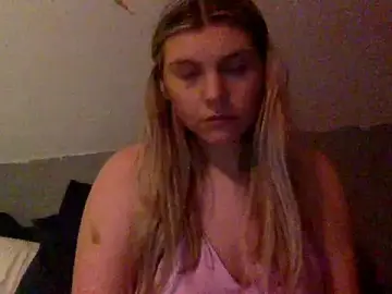 Goddesscandy22  live sex cam