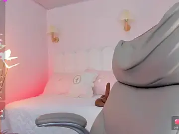 Kim_dreams18  live sex cam