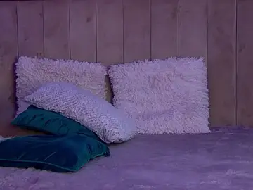 ElianaRyan  live sex cam