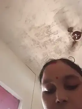 Hot_bhabi022  live sex cam