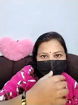 Hoty_bhabii  live sex cam