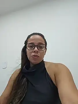 LollaBunny26  live sex cam