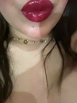_Nou_TeeLa_  live sex cam