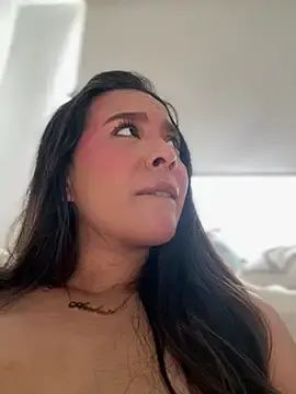 Amberxbluee  live sex cam