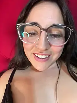 Latinaelisa  live sex cam