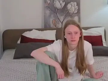 RoseannPolintan  live sex cam