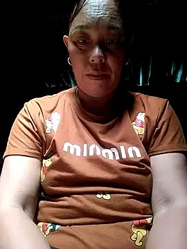 Haly1999  live sex cam