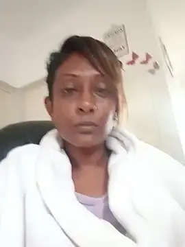 Indianteazerxo  live sex cam