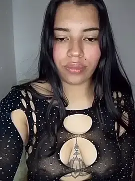 Naomi-Simpson  live sex cam
