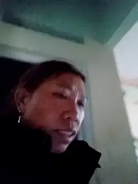 Bella-la  live sex cam