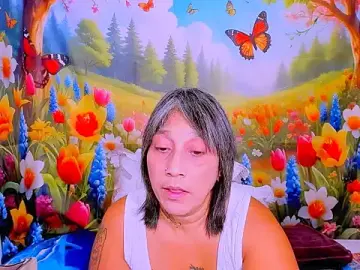 Indianroxy  live sex cam