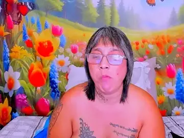 Indianroxy  live sex cam