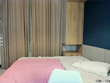 Isaxin  live sex cam