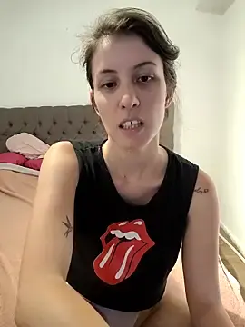 Goddesslulitaa  live sex cam