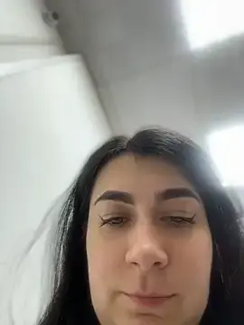 MissElya  live sex cam