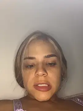 Sara__Secret  live sex cam
